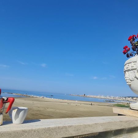 Casa Genny Apartment Nettuno Ngoại thất bức ảnh